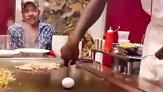 Komedi