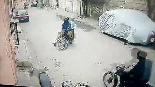 Dakati ki video Karachi.