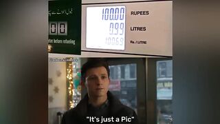 New Trending Pakistani Memes