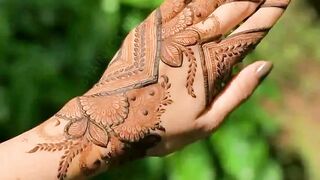 New best mahndi design