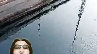 Kalau ada danau luas lebih efisien pembesaran lele sistem jaring apung