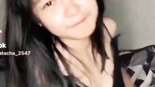 One Girl One Frog Video | One Girl One Frog Viral Video | One Girl One Frog Original Video