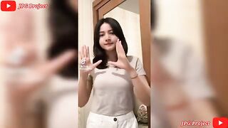 Tiktok minahil malik viral video minahil malik lake video full original in link