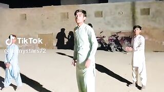 Agar himmat hai to apni hansi rok kar dikhao