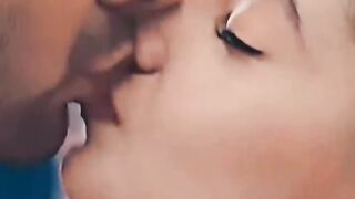 Kiss ????????
