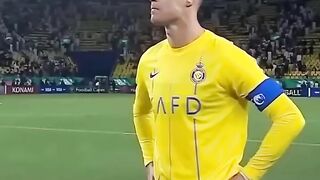 Ronaldo &his mom reaction