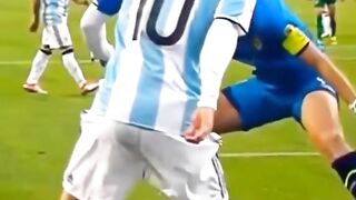 Messi vs Goalkeepers