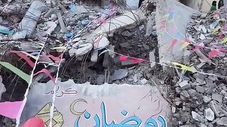 Palestine help the people ????