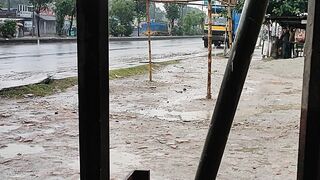 Raining bd