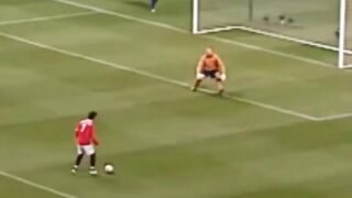 Ronaldo shirt celebration body