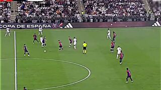 برشلونة لغدار