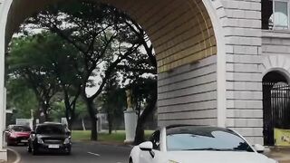 Mau punya mobil ini.?