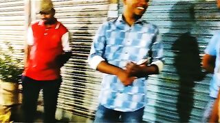 আমার বন্ধু যখন কলা বিক্রিতা