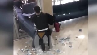 بصراحة هدا مؤلم