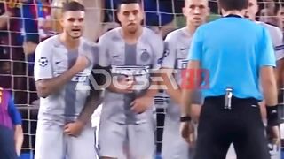 200 IQ Free Kick dari Ronaldo, Messi & kawan-kawan!