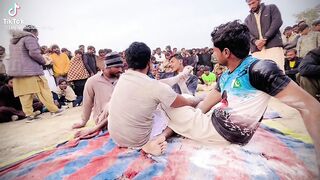 Bazo pakrne ka tarika ???? ????????????????????
