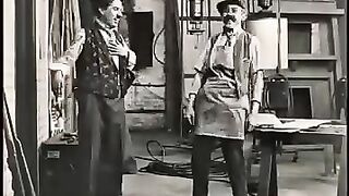 ساعه ولا الف. ساعه
