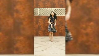 Indian Girl Teena Mankani Dance