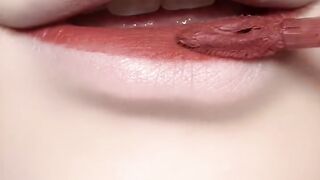 Lipstick trick