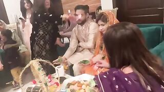 Allah her lrky ke zindy me ye din laye.