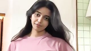 sapna shah viral video #sapna #sapnashah #viralgirl #love #trending #shortvideos