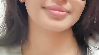 Sapna Shah New Viral Video #sapna #sapnashah #viralgirl #viralvideos