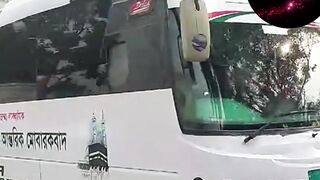 হজ করার তৌফিক দান করুক