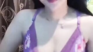 goyangan hot bikin tegang