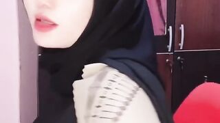 hijabers montok