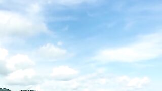 Kenangan di pantai bersama teman