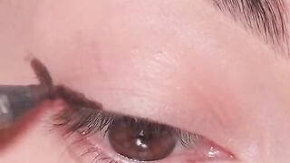 Eyes makeup tutorial