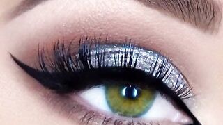 Beautiful eyes makeup ????