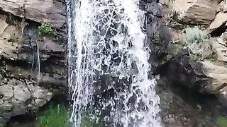 شلال الجمال والسكينة