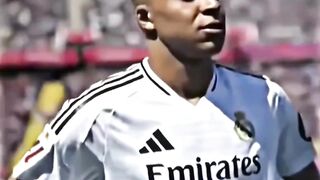 sakit banget jadi mbappé