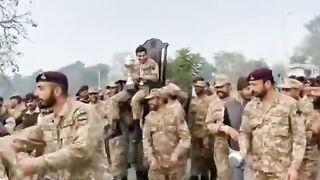پاکستان ارمی زندہ باد پاک فوج زندہ باد ????????