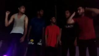 Freinds tikka party dance ????