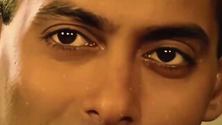 Dekhne walo ne Salman Khan and Rani Mukherjee song