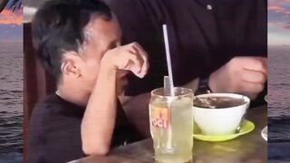 Makan enak, eh tiba-tiba kerasukan! | Teguh Cilik | MESINGG