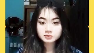 Santai di rumah, tetap memikat