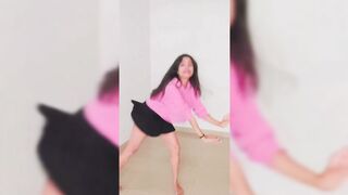Indian Girl Pooja Dubey Dance