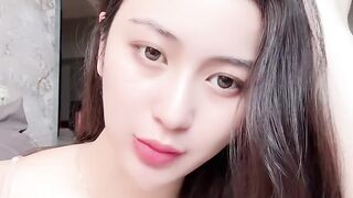 Beautiful Girl's