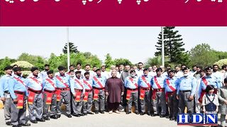 ی  پاک فواج کے  حق میں ریلی پریڈ مارچ سلامی  گجرات یونیورسٹی کا ھر طالب علمں