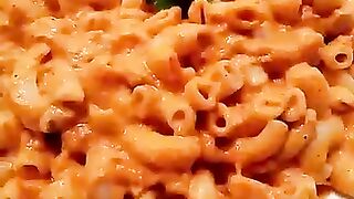 tomato macroni
