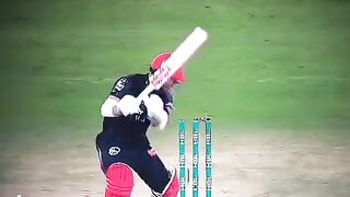 IRFAN DESTROY LAHORE