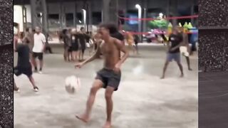Bisakah kamu mengikuti saya? ???????? ♂???? ♂️ Hargai dalam jumlah sedang ????????