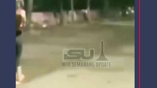 duel massal antar gangster perempuan