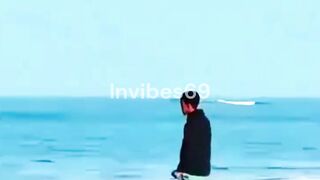 Who will bathe in the sea?