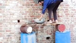 বুদ্ধি থাকলে ঘরজামাই থাকা হয় না