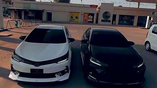 Toyota corolla black grandi x