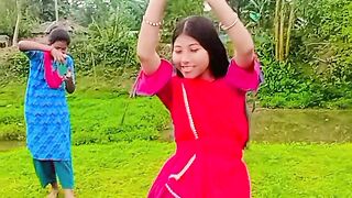 Bangladeshi dance ????